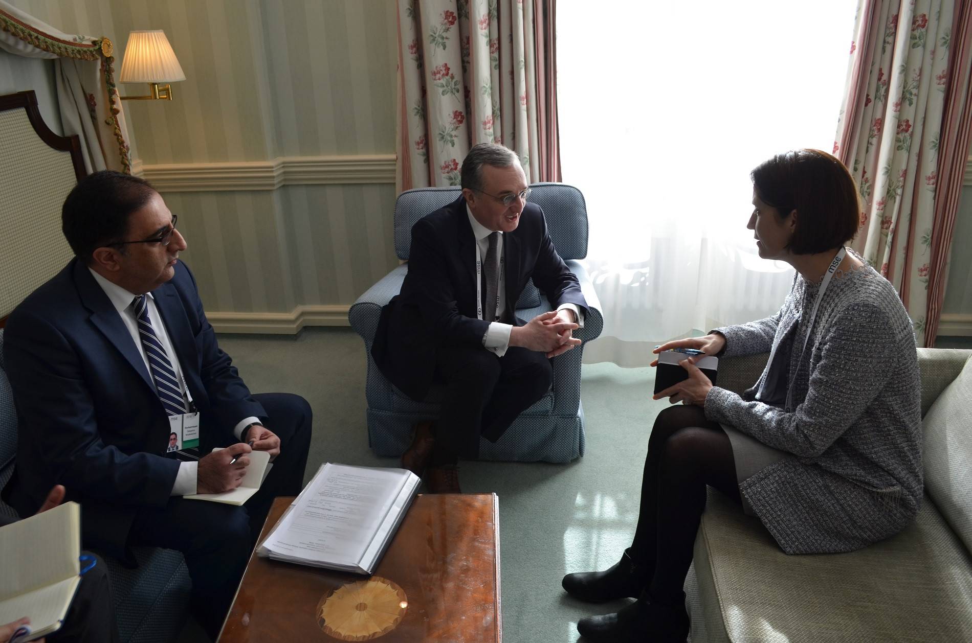 Զոհրաբ Մնացականյանը հանդիպել է ԱՄՆ ԱԱԽ ավագ տնօրենին