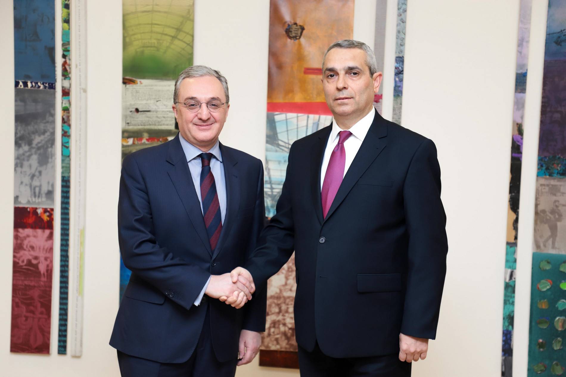 Զոհրաբ Մնացականյանը հանդիպել է Մասիս Մայիլյանին