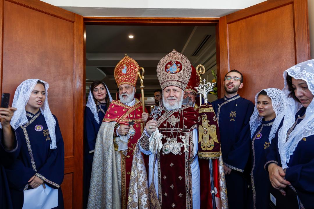 Ամենայն Հայոց Կաթողիկոսի օրհնությամբ կատարվել է նորակառույց առաջնորդարանի բացումը