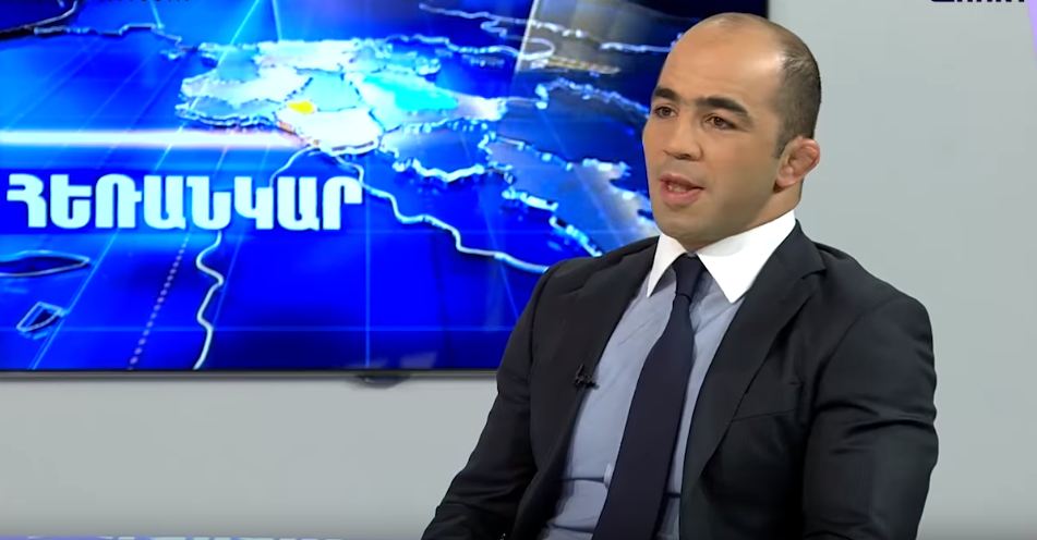 Դիսկոմֆորտի խնդիր չկա, ես փորձում եմ դրանք տարանջատել. Ջուլֆալակյանը՝ քաղաքականությունում և սպորտում լինելու մասին