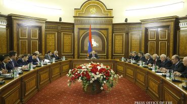 «Շինարարության ոլորտում մենք լուրջ ծրագրեր ունենք». Վարչապետը կառուցապատողների հետ քննարկել է ոլորտի զարգացման հեռանկարները