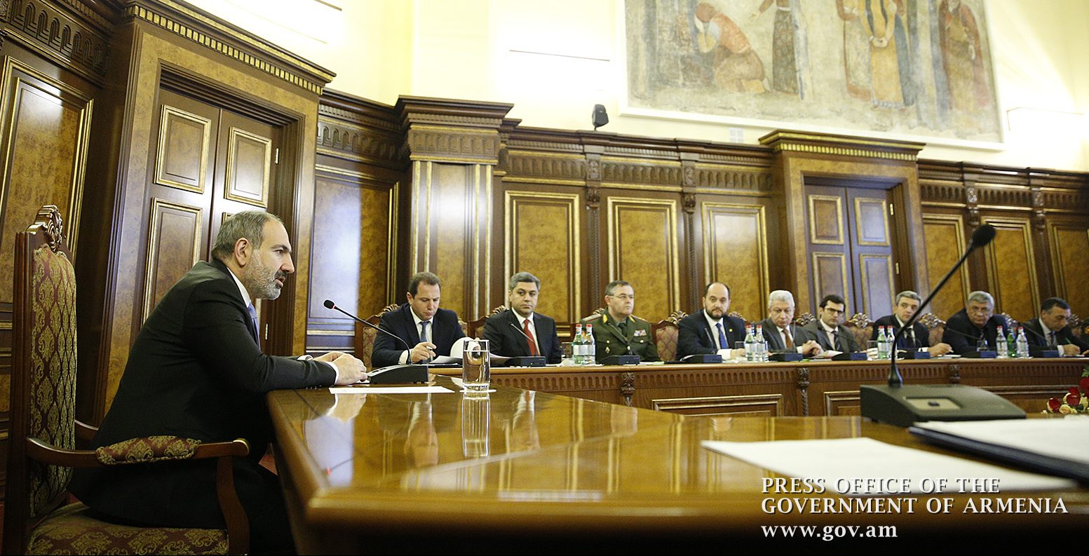 Կարևորը ոչ թե տանկն է, այլ խնդիրը, որ ուզում ենք լուծել տանկի միջոցով․ Փաշինյանը ռազմարդյունաբերական հանձնաժողովի նիստ է անցկացրել