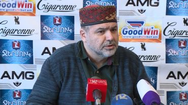 Challenge եմ անում. խաղաղություն քարոզողին հրավիրում եմ գնանք դիրք, մեկ րոպե գլուխը հանի դիրքից. Արշակ Զաքարյան