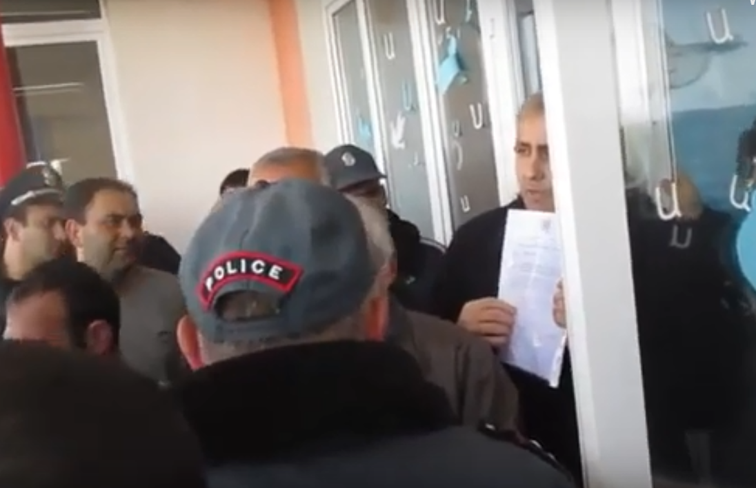 Ինչո՞ւ են Մայիսյան գյուղում բոյկոտել դպրոցի տնօրենի ընտրությունը