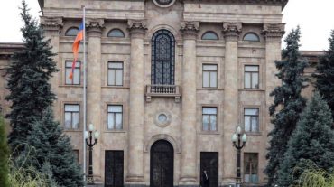 ԱԺ նիստը հետաձգվում է. Կառավարության կառուցվածքի փոփոխության հարցը չի՞ դրվելու քննարկման. «Ժամանակ»