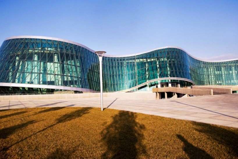 Վրաստանում ուրիշի անձնական կյանքը պատկերող տեսանյութերը սոցցանցում տարածելու մեջ մեղադրվող անձը ծանր հանցագործության մեղադրանքով  ձերբակալված է ՀՀ-ում