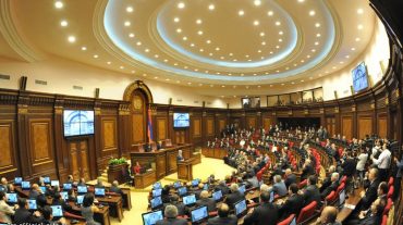 ԱԺ-ն շարունակում է քննարկել կառավարության ծրագիրը