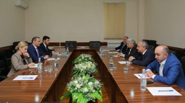 Արցախի խորհրդարանում ընդունել են ՀՀ Անվտանգության խորհրդի քարտուղարին