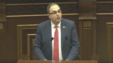 Փորձի համար մտա կայք, պատվիրեցի կուրսային, ասացին՝ խնդիր չկա, էջը՝ 500 դրամ․ պատգամավոր