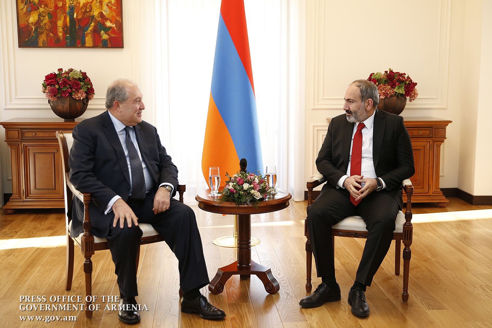 Վարչապետը և նախագահը միմյանց պատմել են իրենց այցերի և հանդիպումների արդյունքների մասին