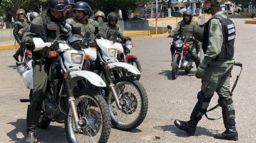 Վենեսուելայում դասալիքներին դավաճանության համար 20 հազարական դոլար են խոստացել