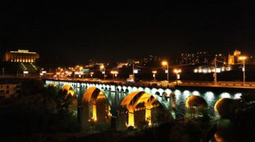 Քաղաքացին ցանկացել է նետվել Հաղթանակի կամրջից