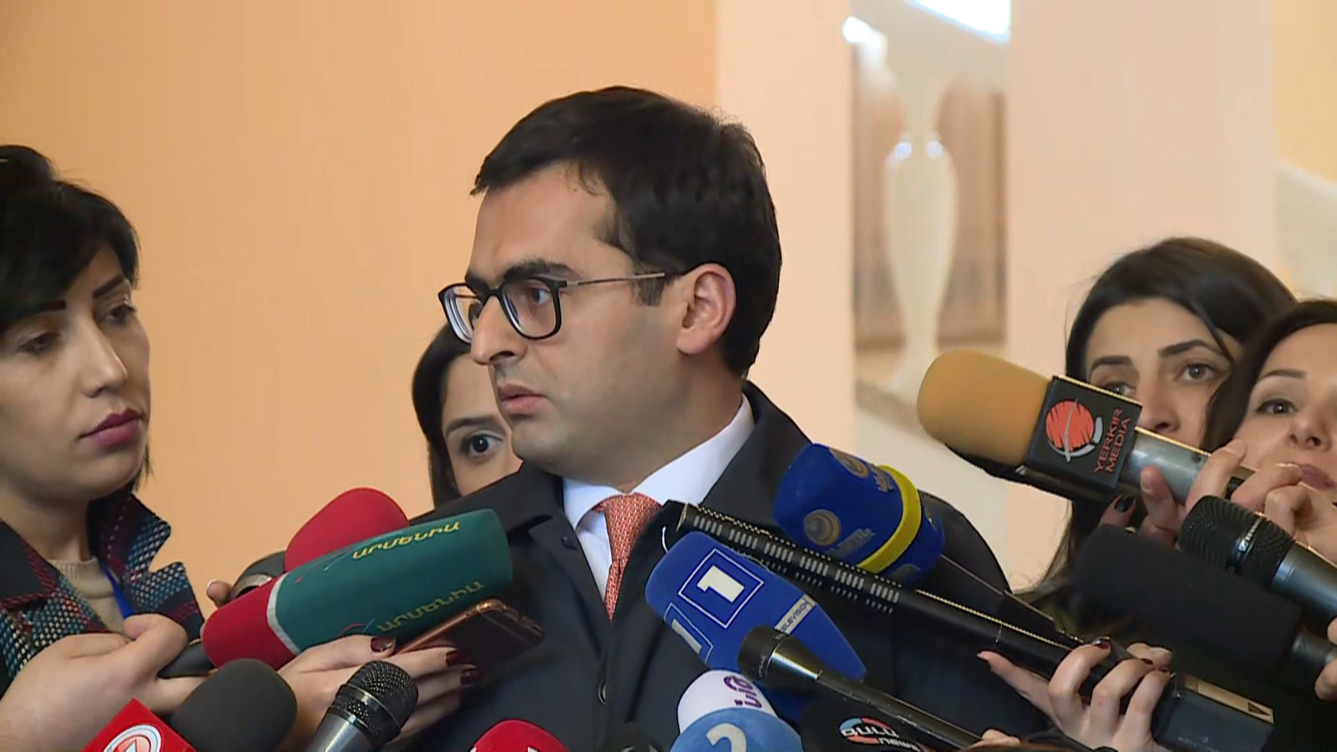 Ինչո՞ւ «Հյուսիս-հարավի» աշխատակիցներն աշխատավարձ չեն ստացել