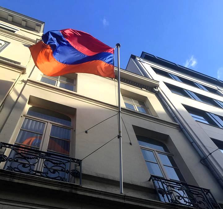 Արցախի խորհրդարանի ղեկավարը հանդիպել է Բելգիայում ՀՀ դեսպան Թաթուլ Մարգարյանի հետ