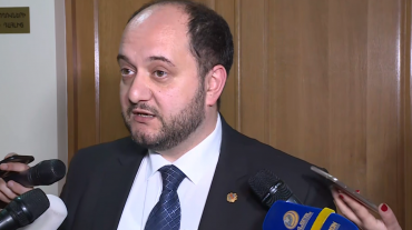 Վերջնագրերով խոսելու տարբերակը ճիշտ չէ. ԿԳ նախարարը՝ Ավշարի դպրոցում տեղի ունեցածի մասին