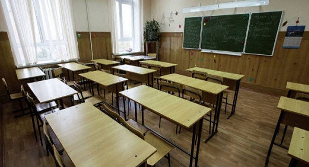 Ավշարի դպրոցի տնօրենն ազատման դիմում չի գրել․ պարզաբանում