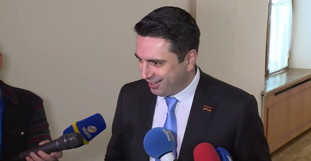 Դա ինտրիգ է լավ վերնագիր դնելու համար. Ալեն Սիմոնյանը՝ լրագրողներին