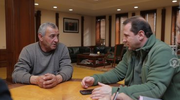 Դավիթ Տոնոյանն ընդունել է Ադրբեջանում ազատազրկման դատապարտված Կարեն Ղազարյանի հորը