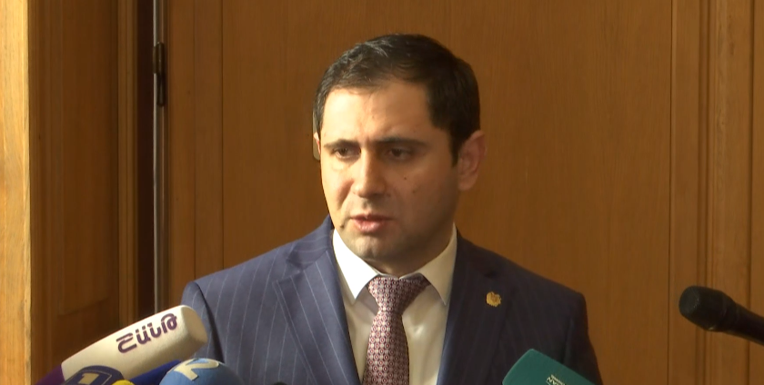 Խնդրում եմ ցույց տալ մի դեպք, երբ իմ խնամի-ծանոթ-բարեկամները հայտնվել են համակարգում. Պապիկյանը՝ մարզպետարանների կրճատումների մասին