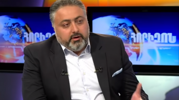 Կենտրոն վարչական շրջանի ղեկավար Վիկտոր Մնացականյանն աշխատանքից ազատման դիմում է ներկայացրել