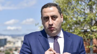 Պորոշենկոն ԵՄ առաջնորդների թվում է, բայց նրա թիմը սպառել է իրեն․ Պորոշենկոյի խորհրդական