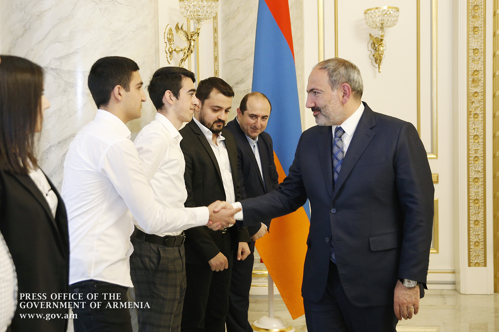Վարչապետն ընդունել է «Հայկական արծիվներ» շախմատային թիմի անդամներին
