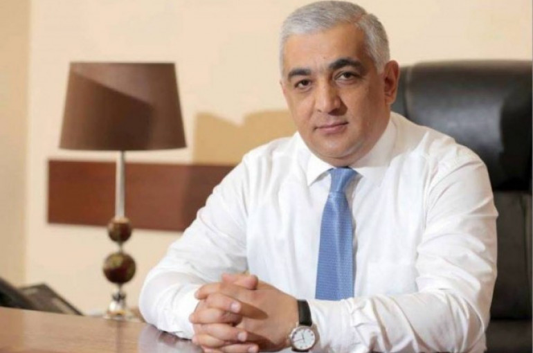 Նոր Նորք վարչական շրջանի նախկին ղեկավարին և աշխատակազմի ֆինանսական բաժնի նախկին պետին մեղադրանք է առաջադրվել
