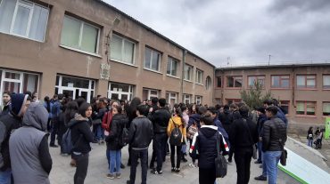 Դասադուլ Գյումրու թիվ 37 ավագ դպրոցում. տնօրենը հրաժարականի դիմում է ներկայացրել