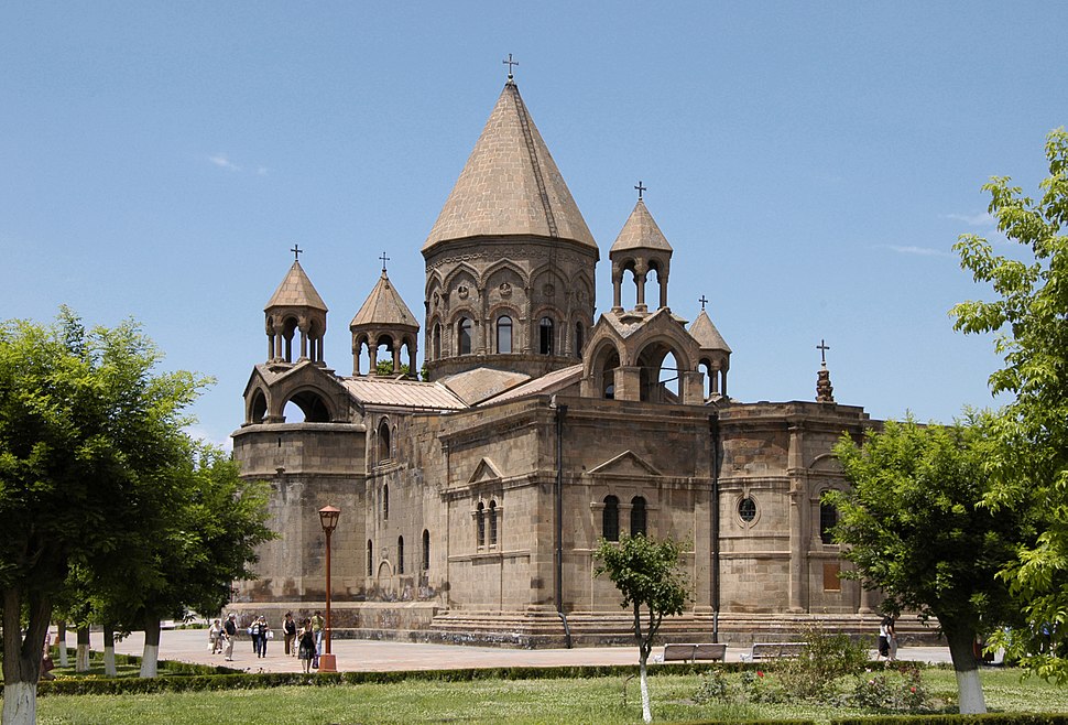 Տ. Մովսես վարդապետ Սարգսյանը նշանակվել է ՀՀ ԶՈւ Հոգևոր առաջնորդ