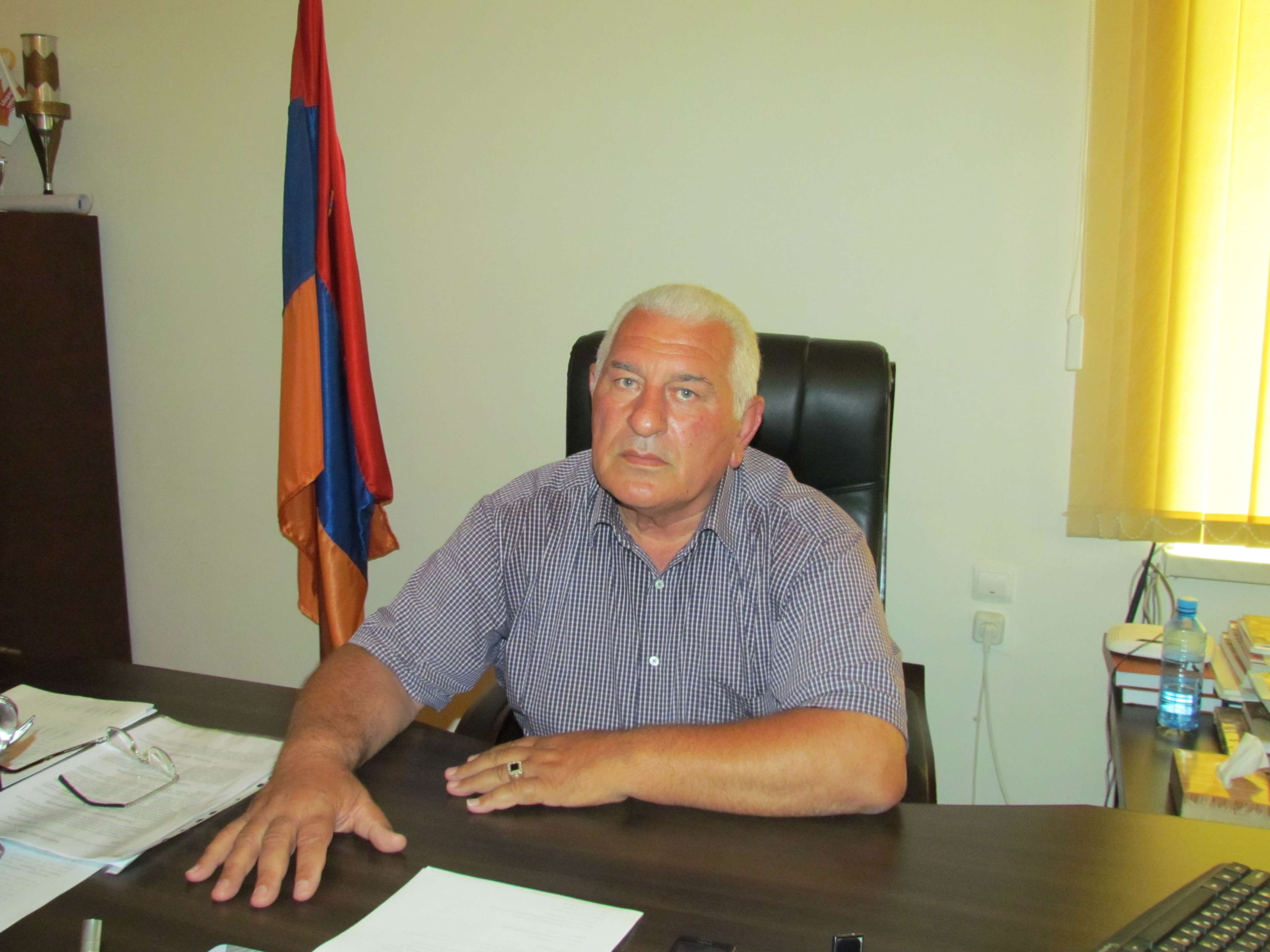 Զարթոնք գյուղի բնակիչները պահանջում են գյուղապետի հրաժարականը