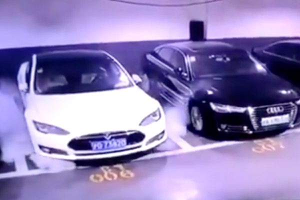 Tesla-ի պայթյունը հայտնվել է համացանցում