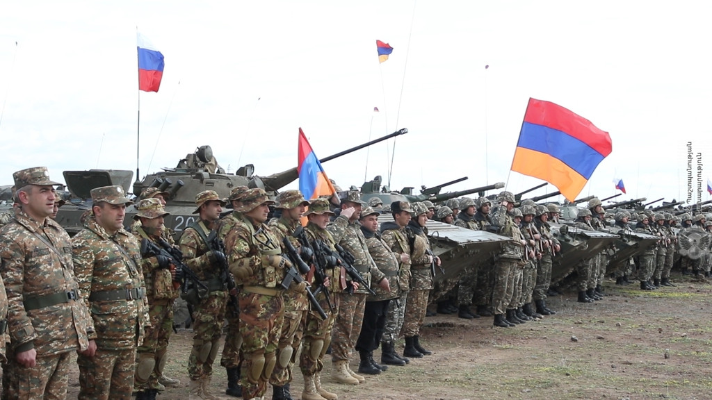 «Բաղրամյանում» հայ-ռուսական միացյալ զորախմբի զորավարժություն է անցկացվում՝ հարձակողական և պաշտպանական դրվագներով