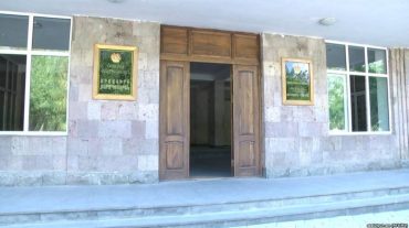 Արագածի Մեխակ Մեխակյանի անվան միջնակարգ դպրոցի տնօրենի լրազորությունները դադարեցվել են