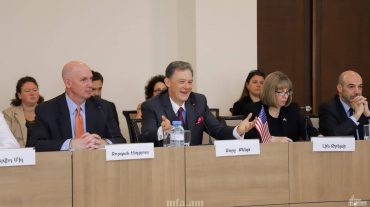 Երևանում տեղի է ունեցել Հայ-ամերիկյան ռազմավարական երկխոսության անդրանիկ նիստը