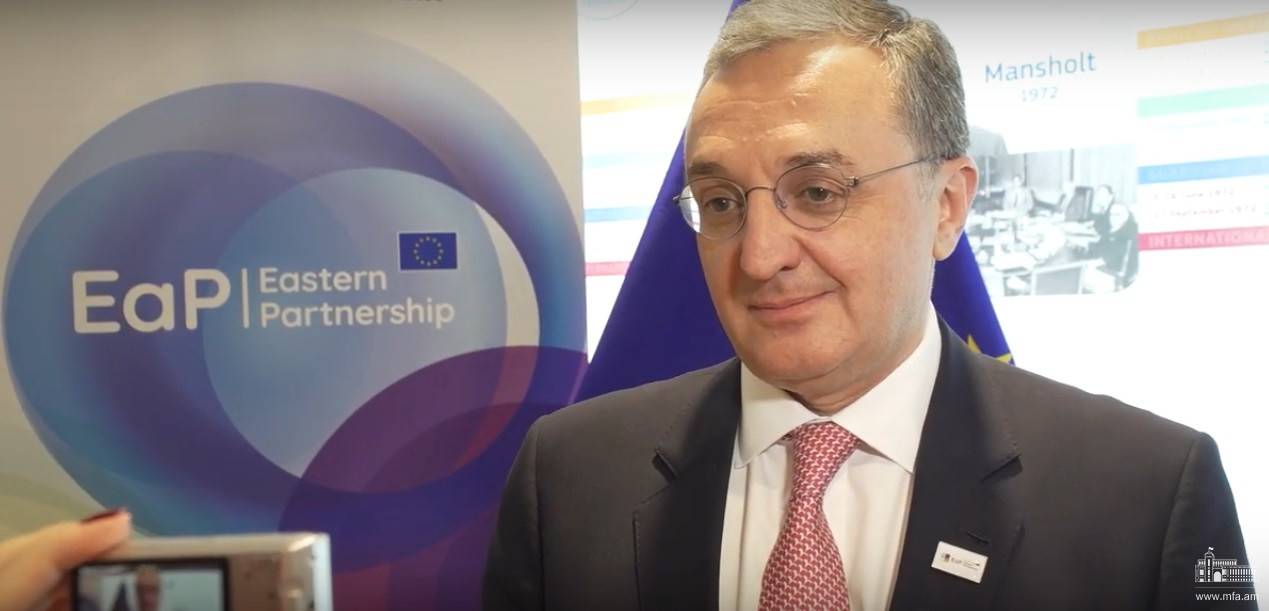 Առանձնազրույց ունեցե՞լ են Զոհրաբ Մնացականյանն ու Էլմար Մամեդյարովը