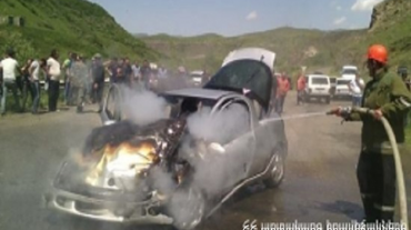 Խնձորեսկ գյուղի մոտ Opel-ն ամբողջությամբ այրվել է