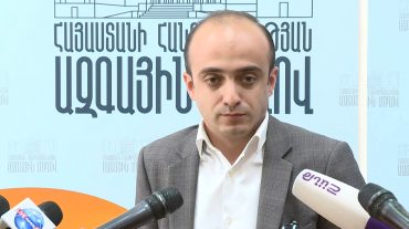 Կարծում եմ` նախագահը չպետք է տուրք տար այդ ճնշումներին. Տարոն Սիմոնյանը՝ Վահե Գրիգորյանի թեկնածության մասին