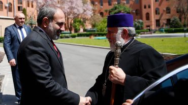 Արդյո՞ք Եկեղեցուն պատկանող գույքի սեգմենտների վերաբերյալ պետք է տարբերակված մոտեցում ցուցաբերել. վարչապետը` կաթողիկոսի հետ հանդիպմանը