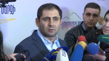 Սուրեն Պապիկյանի դատվածության մասին տեղեկատվությունը հրապարակայացնացնելու համար ԱԱԾ աշխատակցին մեղադրանք է առաջադրվել
