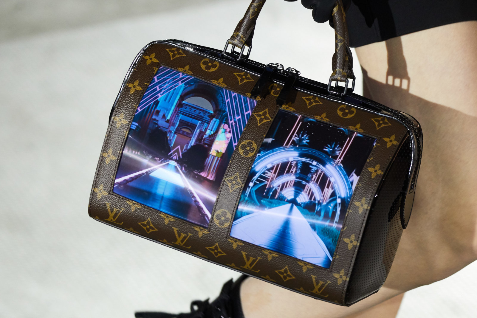 Louis Vuitton-ն արտասովոր պայուսակներ է ներկայացրել