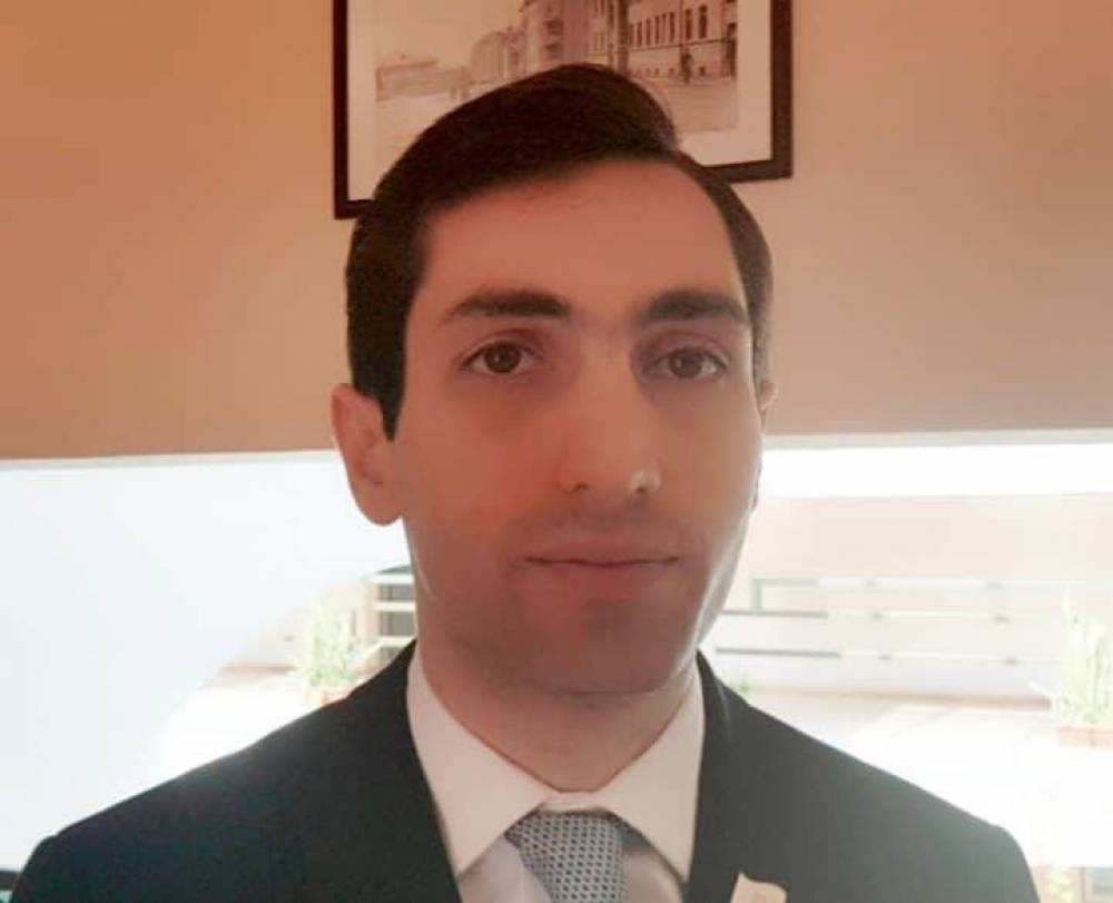 Քաղաքապետարանի աշխատակիցների աշխատավարձերի տարբերությունը բևեռացման է հանգեցնում. Խաժակյան