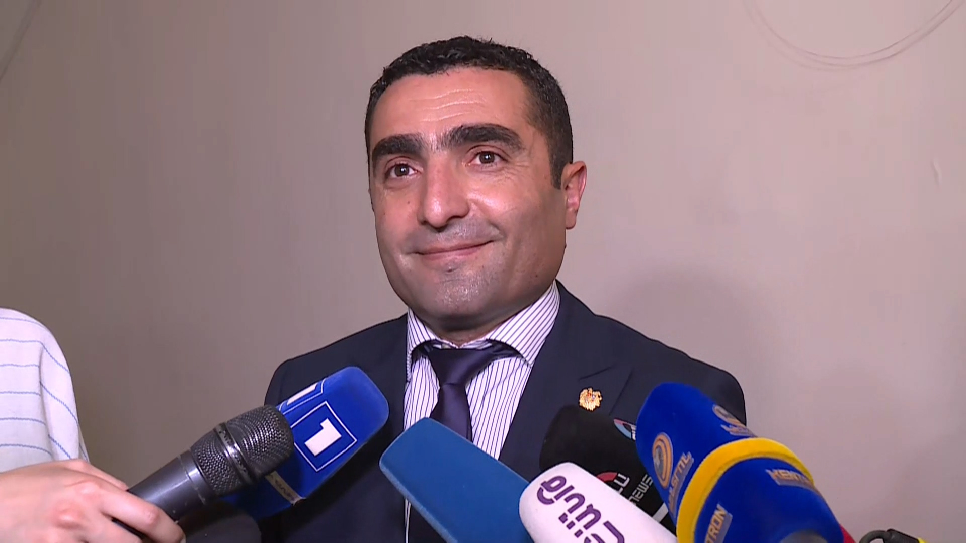 Թղթերով ամեն ինչ կարգին էր, բայց բարոյապես հո կարգին չէր․ Կոտայքի մարզպետը՝ հողերը աճուրդով գնելու մասին