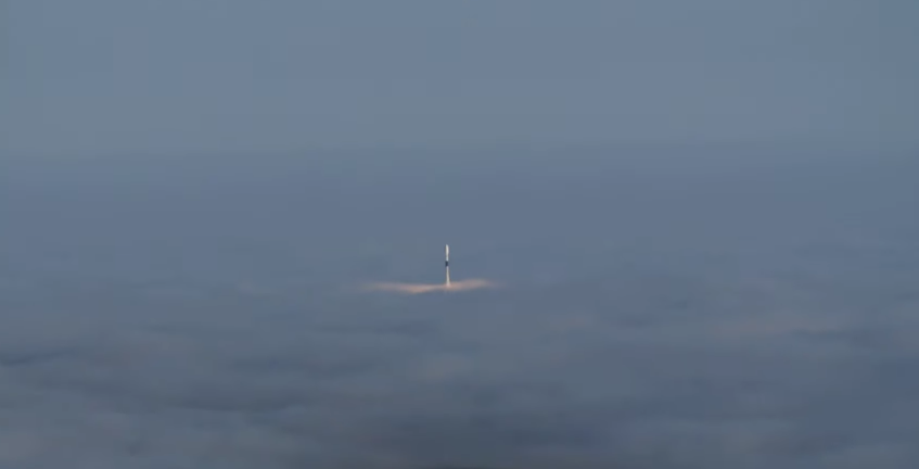 SpaceX ընկերությունը ուղիղ եթերում 3 արբանյակ է հասցրել ուղեծիր