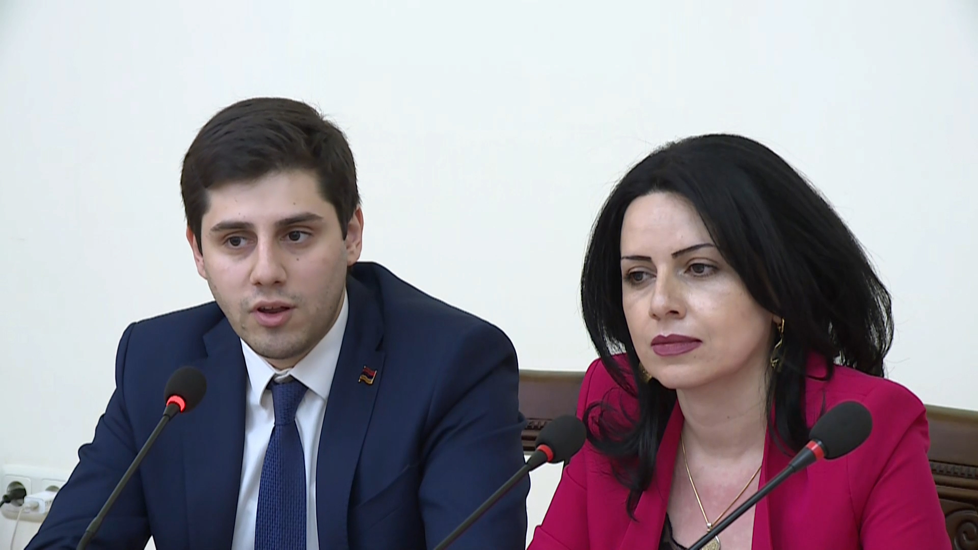 Մեր իշխանությունը չի առաջնորդվում բզբզալ-չբզբզալու տրամաբանությամբ․ Սուրեն Գրիգորյան