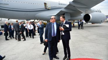 Նախագահը Փարիզում հանդիպումներ է ունեցել Airbus և Air Asia ընկերությունների ղեկավարների հետ