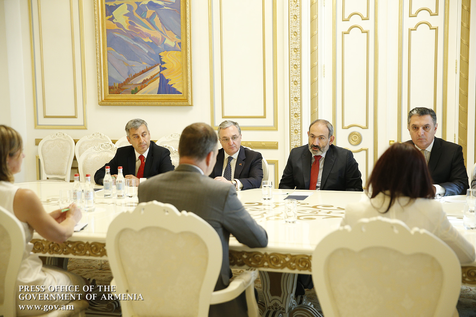 Փաշինյանը ԵՄ հատուկ ներկայացուցչի հետ քննարկել է ՀՀ-ԵՄ համաձայնագրի կատարման, դատաիրավական բարեփոխումների հարցեր
