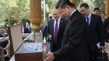 Պուտինը Չինաստանի նախագահին պաղպաղակ ու տորթ է նվիրել ծննդյան կապակցությամբ