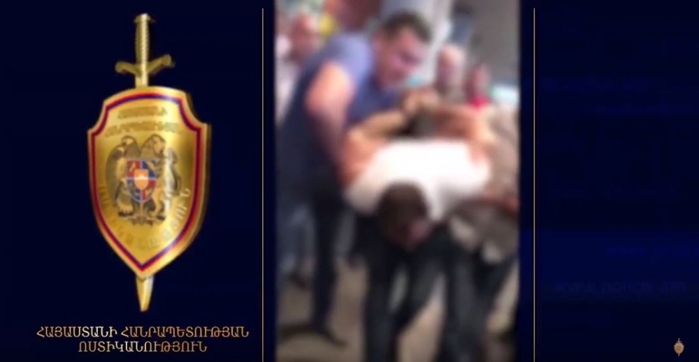 Ոստիկանները օրինախախտ տաքսու վարորդներին օդանավակայանից բաժին են տարել