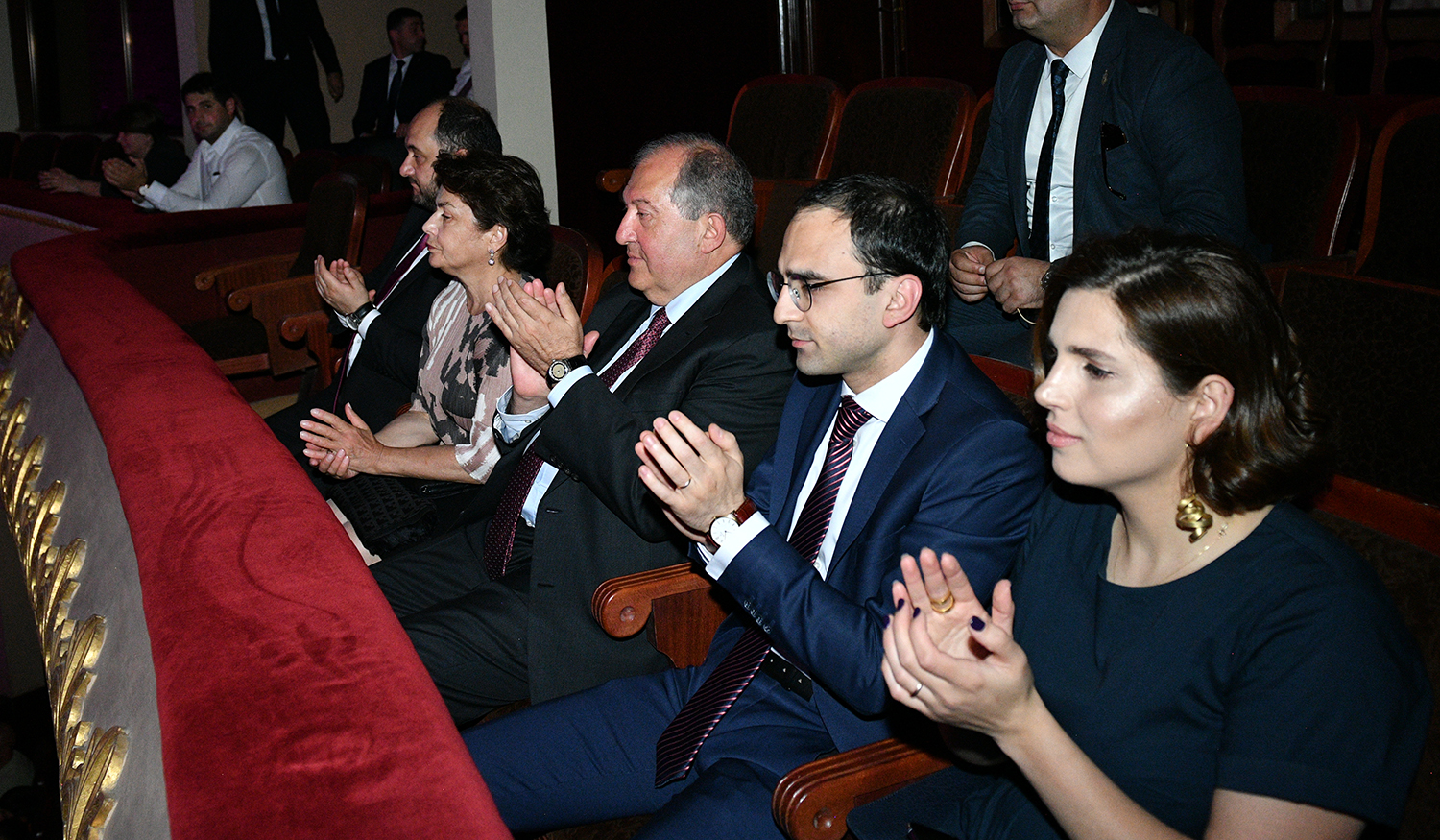 Նախագահը տիկնոջ հետ ներկա է գտնվել «Ռոքն օգնում է Հայաստանին» նախագծի 30-ամյակին նվիրված երեկոյին