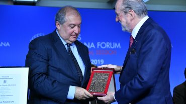 Այս տարի Crans Montana ֆորումի մրցանակը շնորհվել է ՀՀ նախագահ Արմեն Սարգսյանին